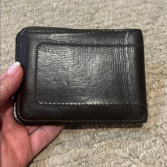 Louis Vuitton Dark Brown Leather Utah Bi-Fold wallet/Authentic - Picture 10 of 11